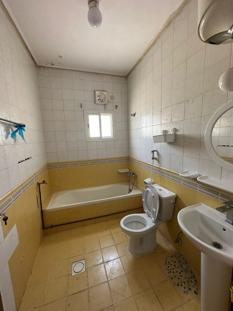 Apartment For Rent - 4
