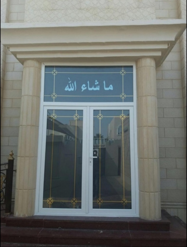 أعمال زجاج واليو بي في سي - 2