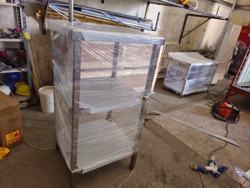 Stainless steel table shelves - 1