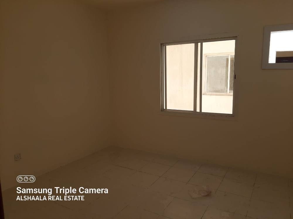90 Rooms and 1000 sqm store - 5