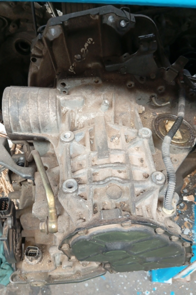 gearbox Nissan sunny - 2