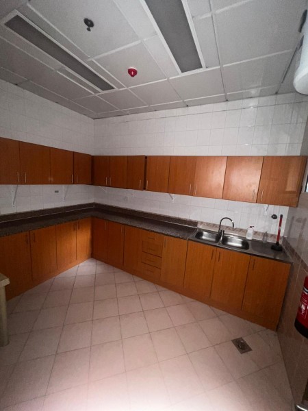 Offices for rent on Salwa Road - 5