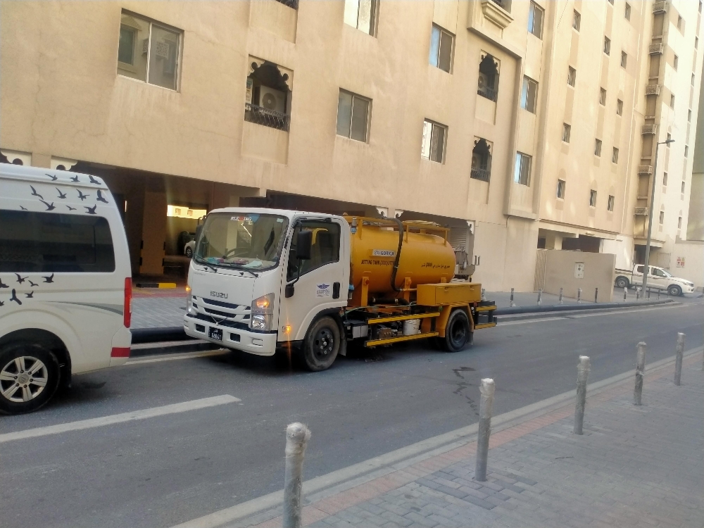 تسليك مجاري وتنظيف المناهل - 1