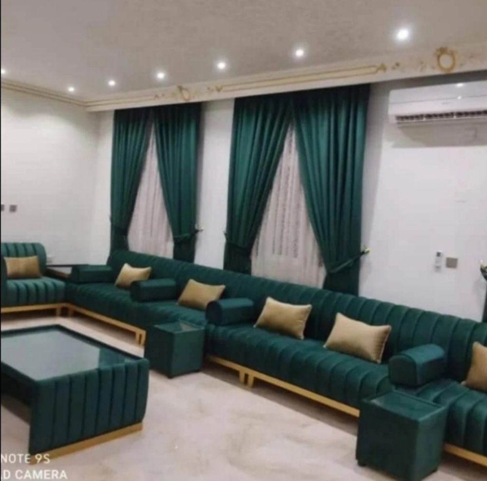 Sofas, curtains, carpets,.. - 9