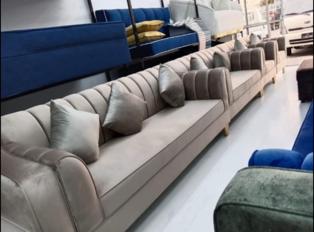 Sofas, curtains, carpets,.. - 1