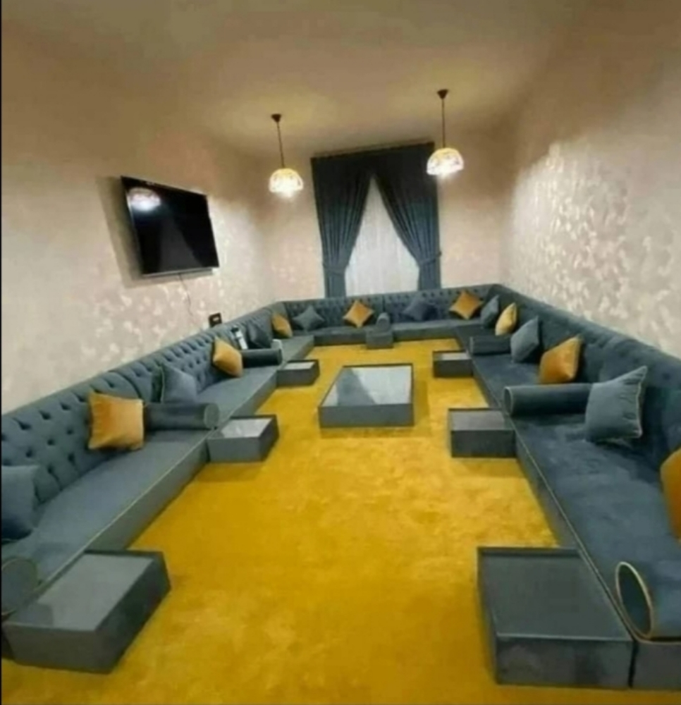 Sofas, curtains, carpets,.. - 10