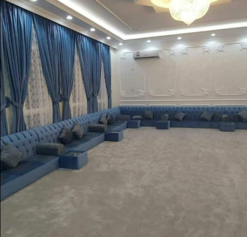 Sofas, curtains, carpets,.. - 5