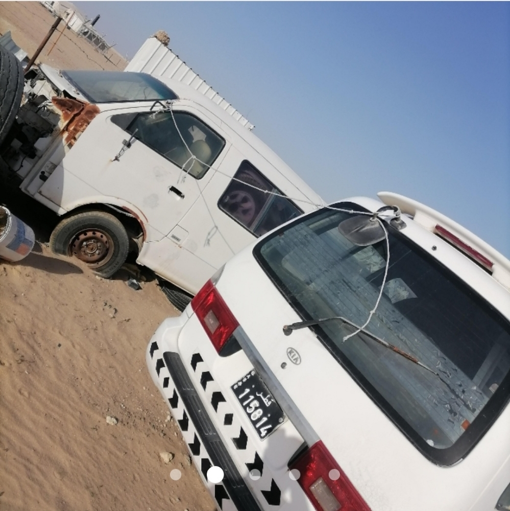يوجد باص قطع غيار - 4