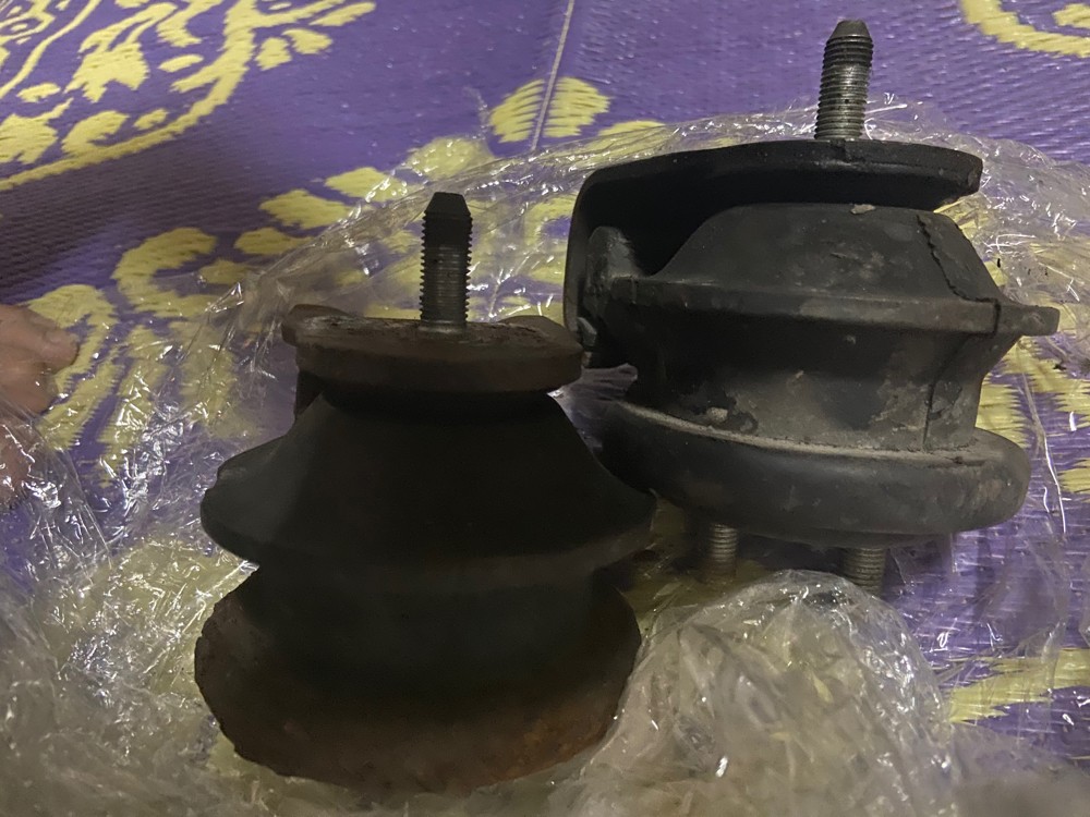 engine support  - 2
