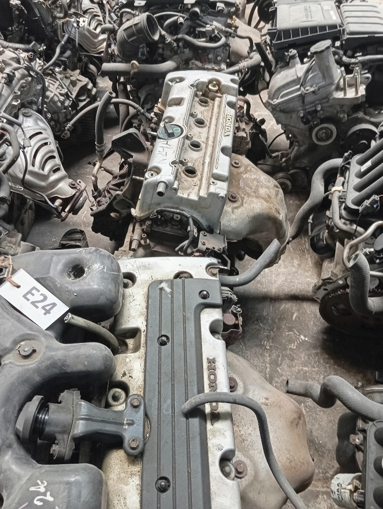 Honda Accord engine - 3