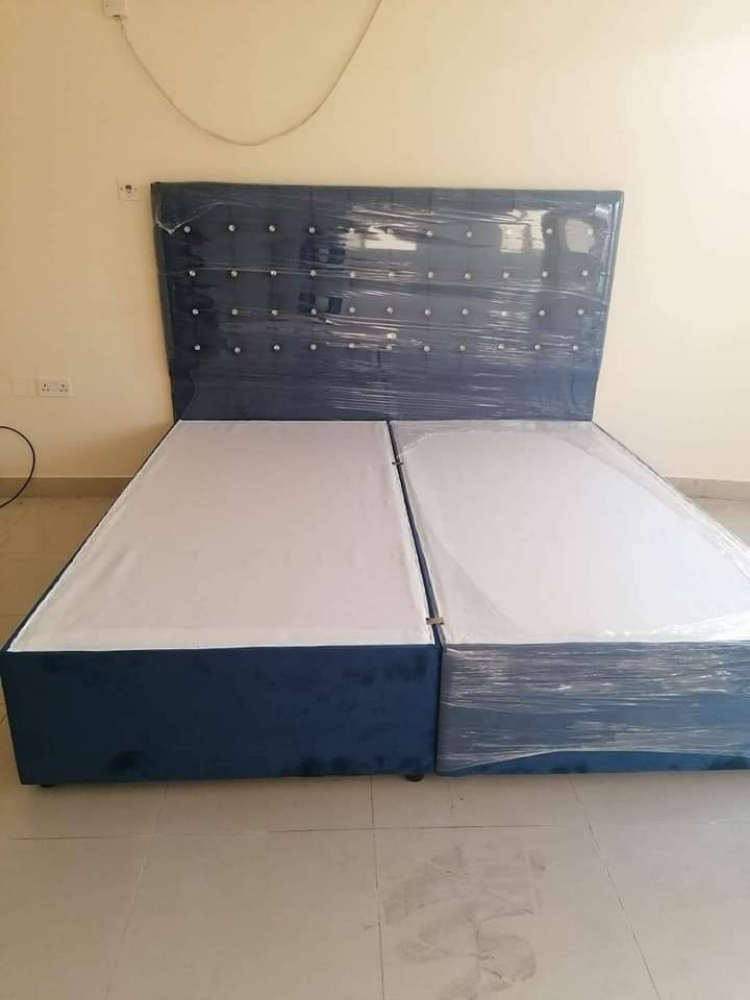 WhatsApp 55112797 - 15