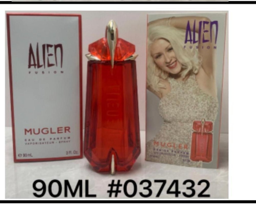 offer 4perfumes by 100 Riyal - 6