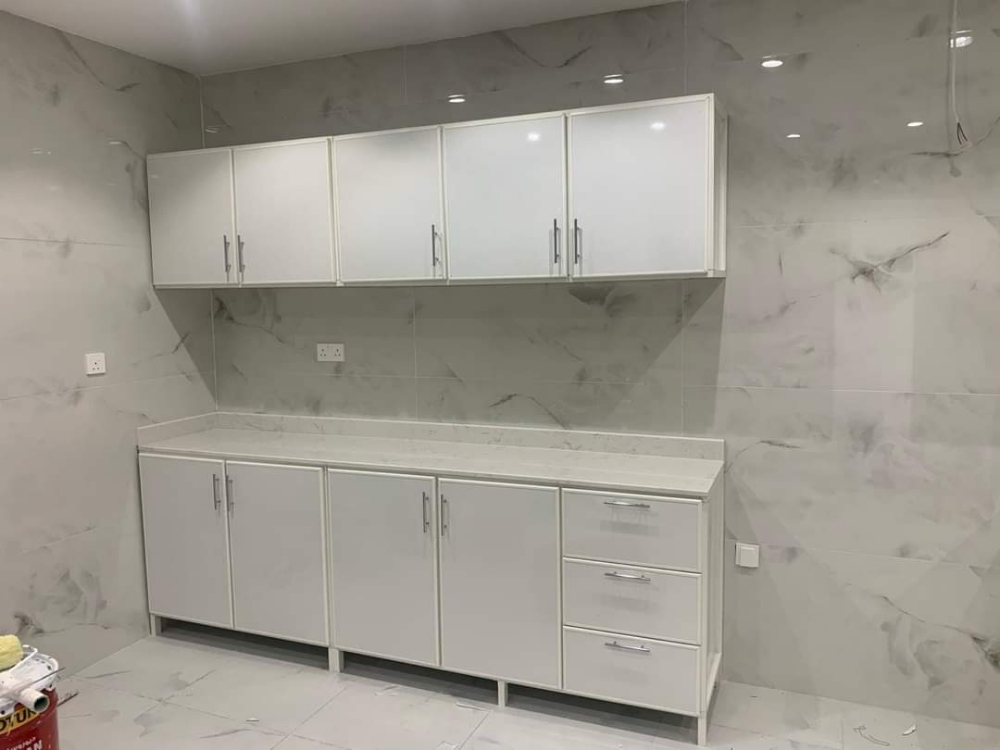kitchen cabinet sale and make - 1