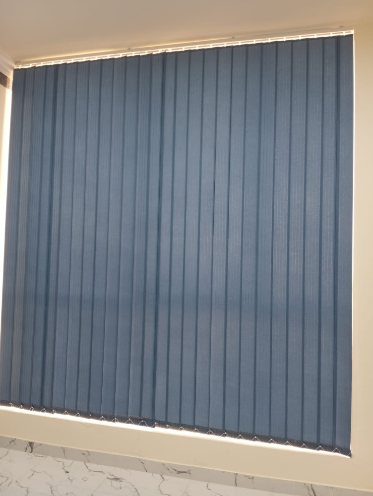 Blackout roller blinds - 4