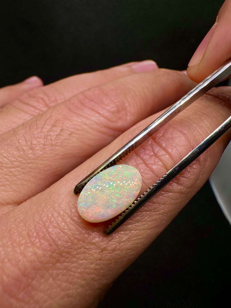 white opal - 2