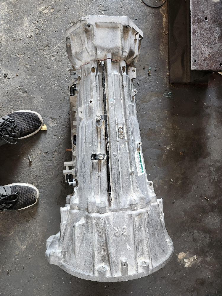 Sale For Land Cruiser 5.7 Gearbox - 2