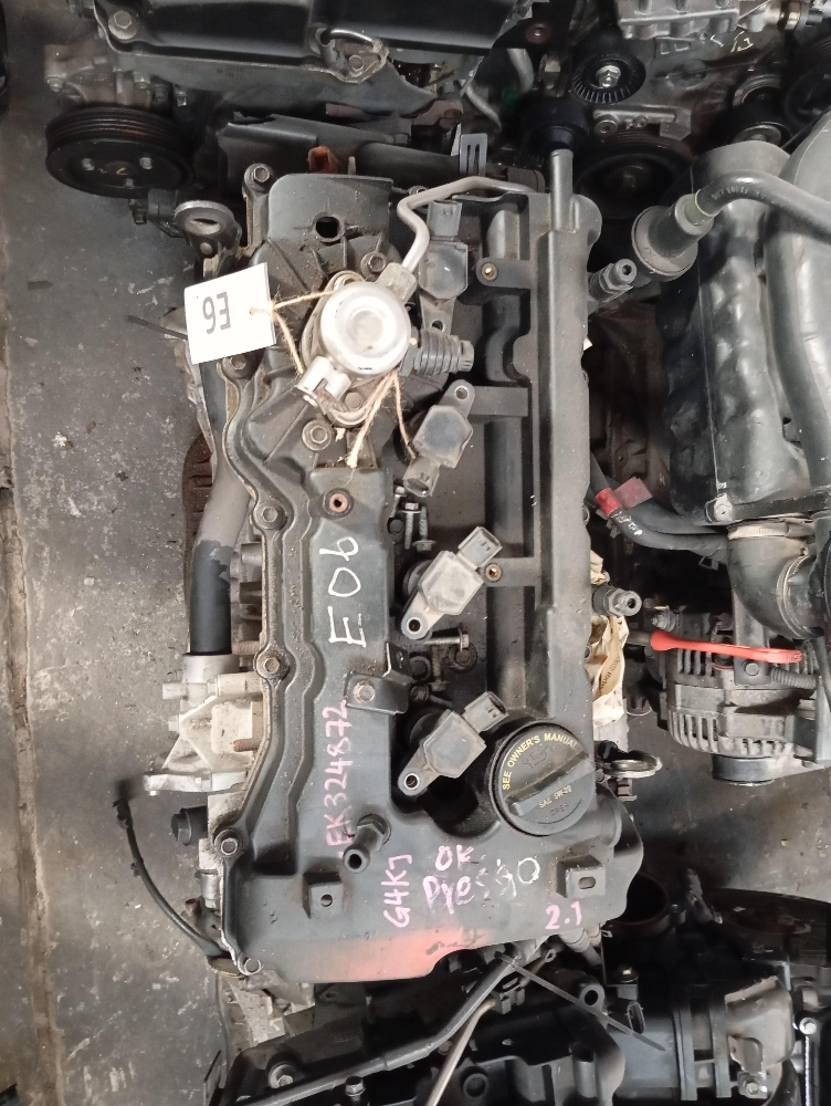 Kia Sportage engine - 2