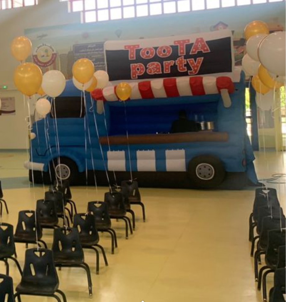 77028669crazy birthday party - 8
