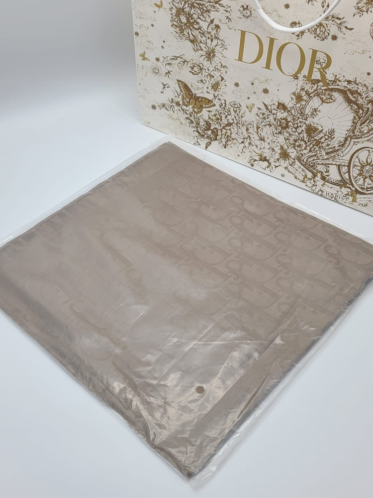 Dior scarves gifts - 8