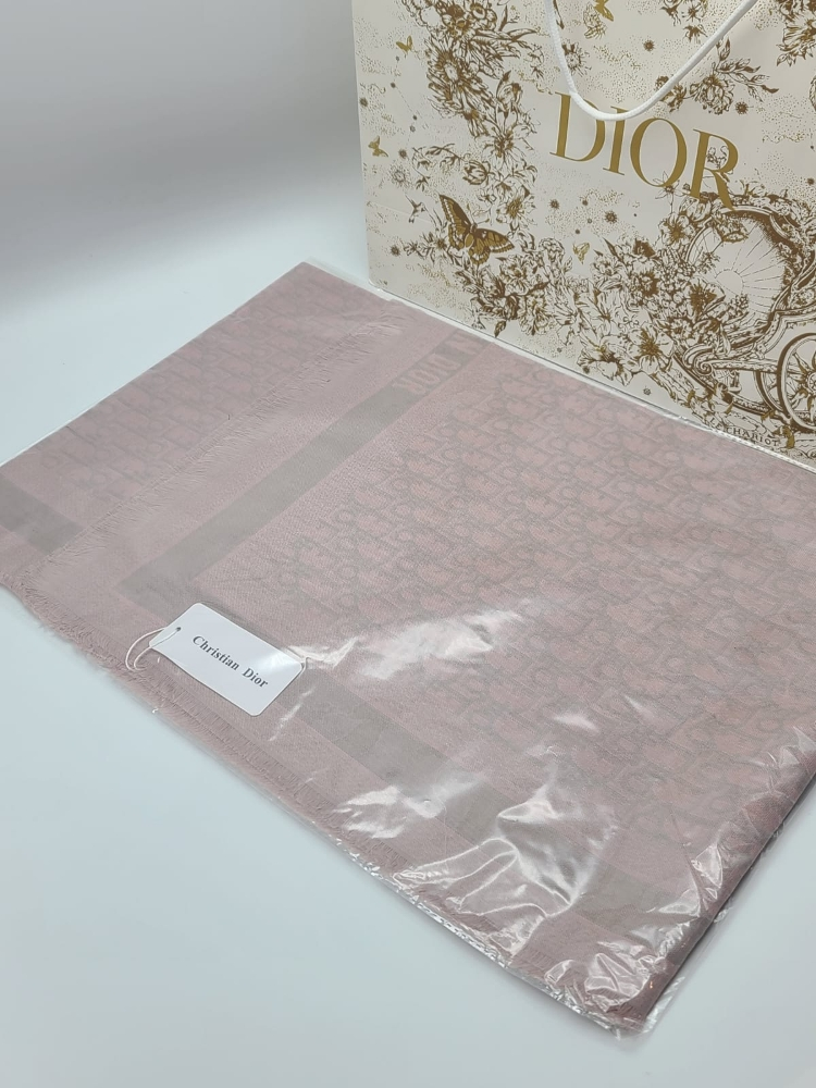Dior scarves gifts - 12