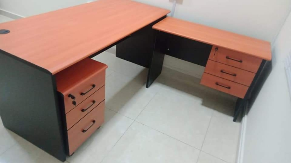 Office Desk & Chairs - 13