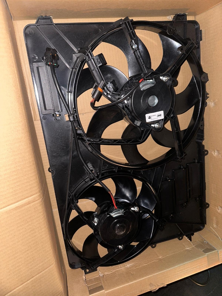 Radiator Fan for sale - 1