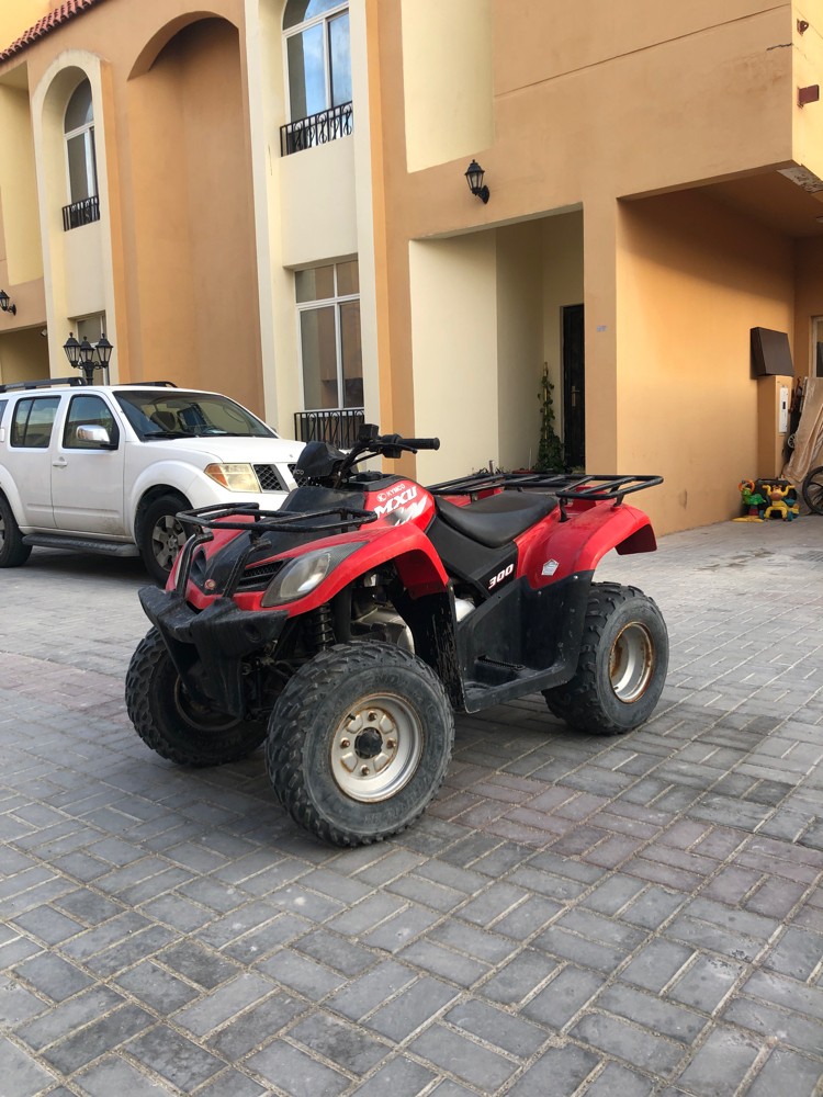  2018 kymco 300 cc - 3