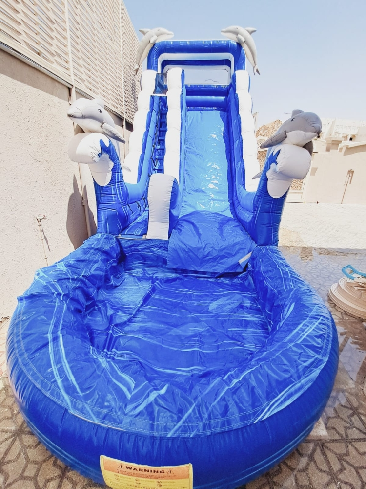 نطاطيات جديدة مع بركة سباحة - 1