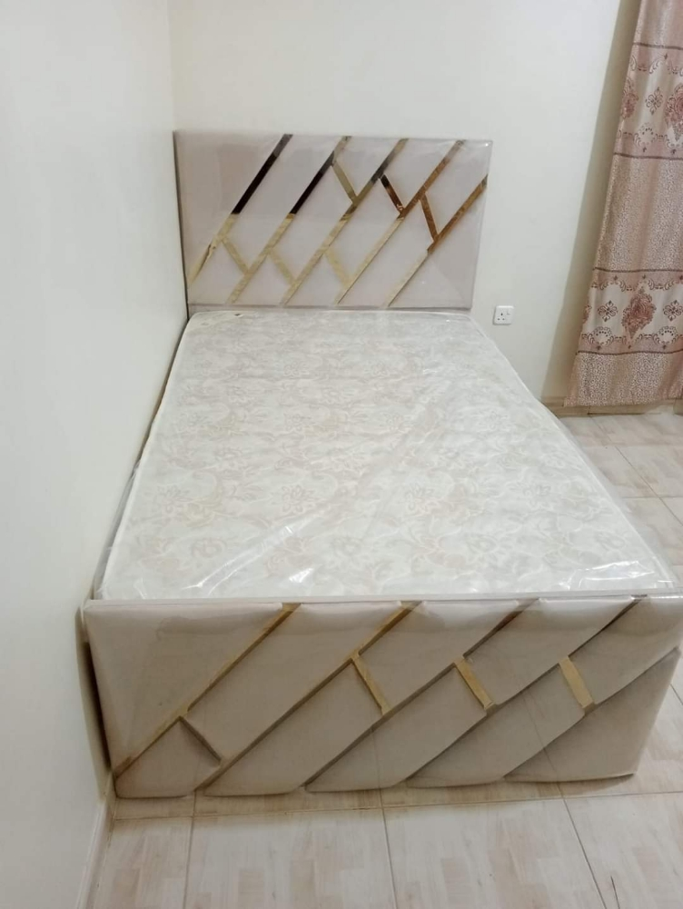 Luxury Design (Bed Frame) - 1