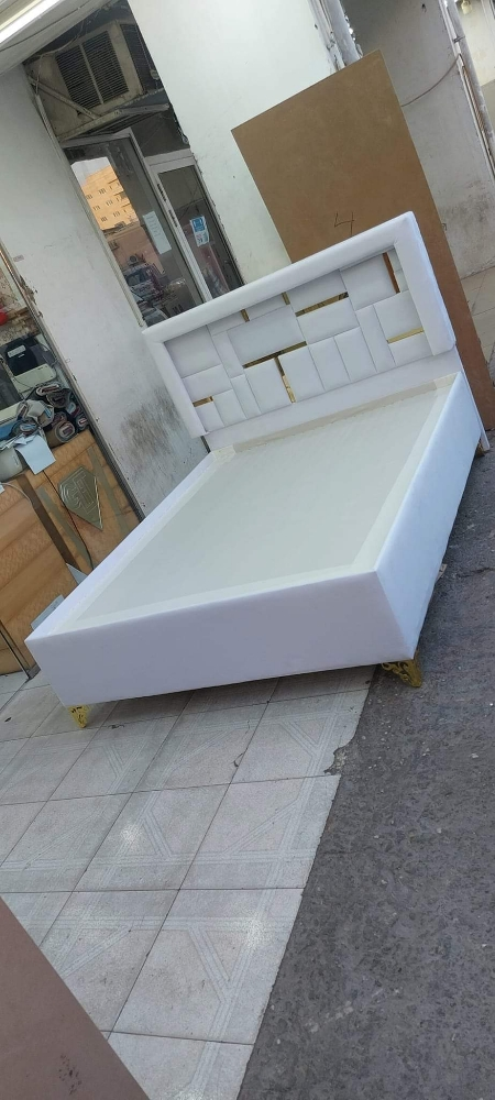 Luxury Design (Bed Frame) - 8