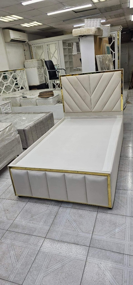 Luxury Design (Bed Frame) - 4