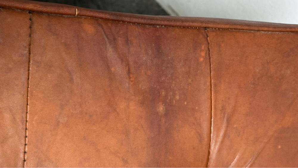 Leather seat - 6