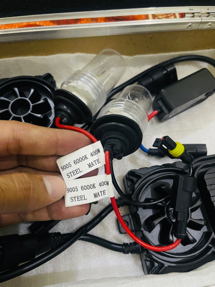 corrola headlight 400 watts - 1