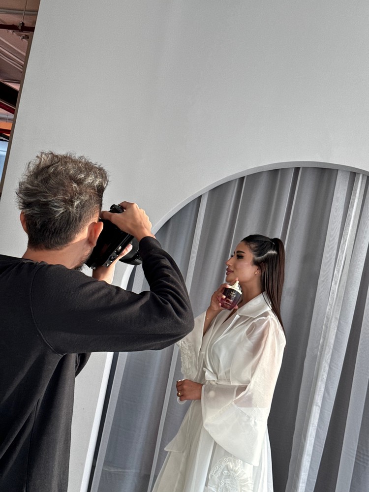 Male/Female Videographer - 2