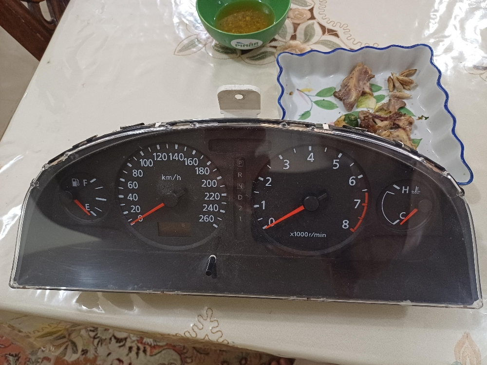 عداد السرعة ( الكيلومترات ) - 1