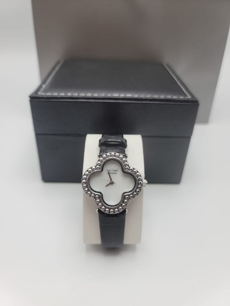 Van Cleef metal and leather - 13