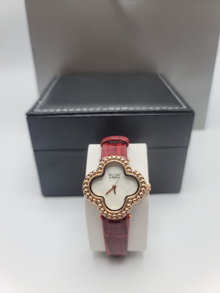 Van Cleef metal and leather - 15