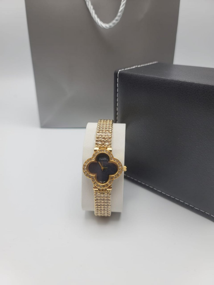 Van Cleef metal and leather - 5