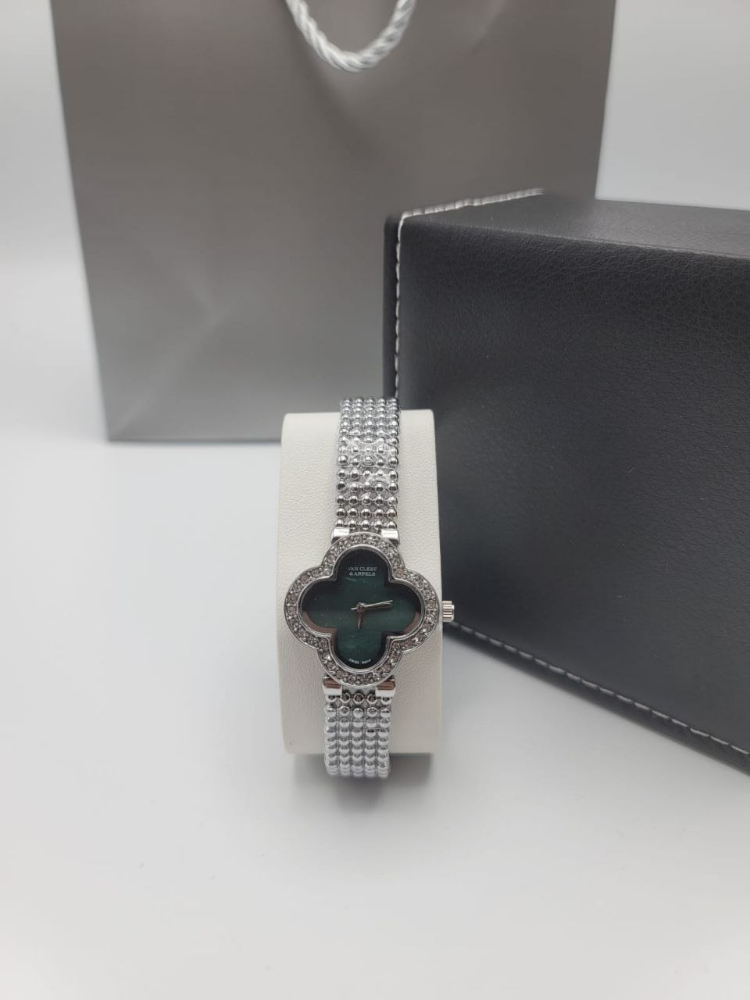 Van Cleef metal and leather - 6