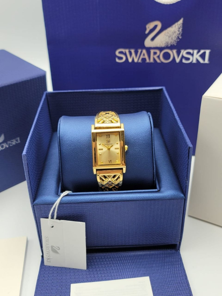 Swarovski - 12