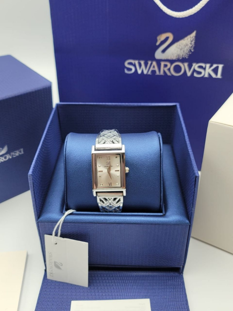 Swarovski - 11