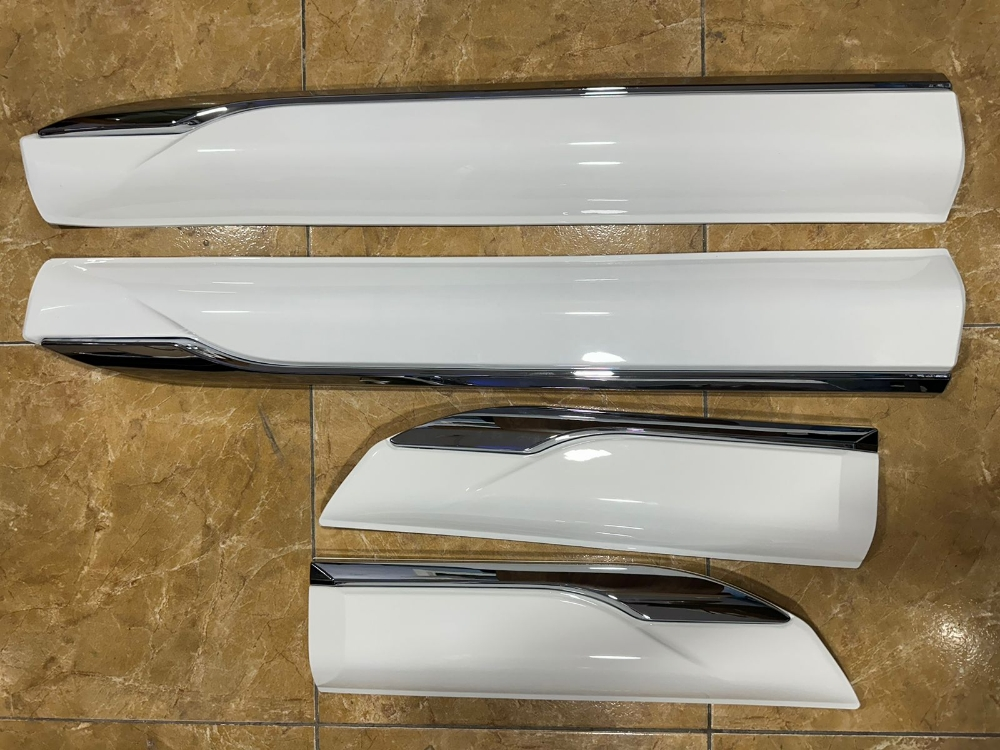 land cruiser door moulding 2024 - 1