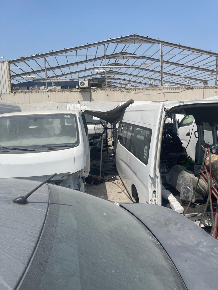 نيسان أورفان قطع غيار - 4