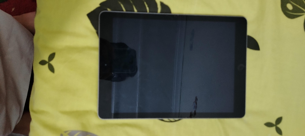 ipad 5th gen - 2