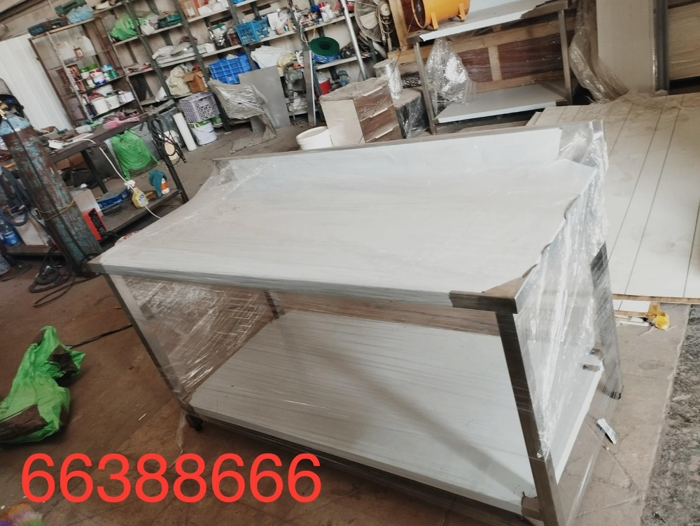stainless steel :kitchen Tables - 1