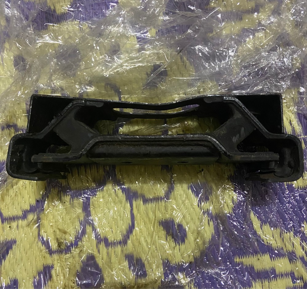 transmission & transfercase mount - 1