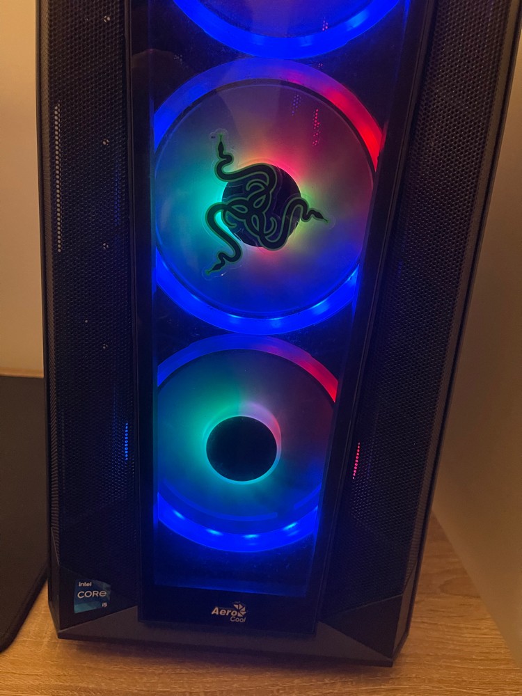 PC Excellent use for 7 months - 7