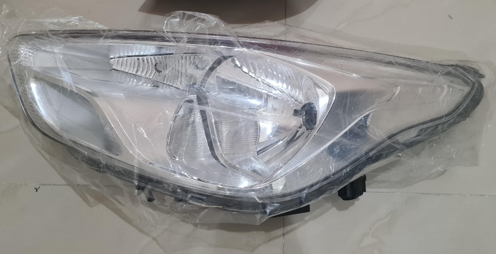 ford figo headlight LS - 1