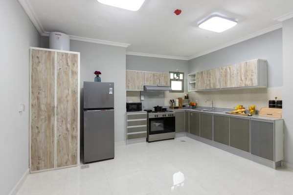 Spacious 2BHK in  Janoub Gardens - 9