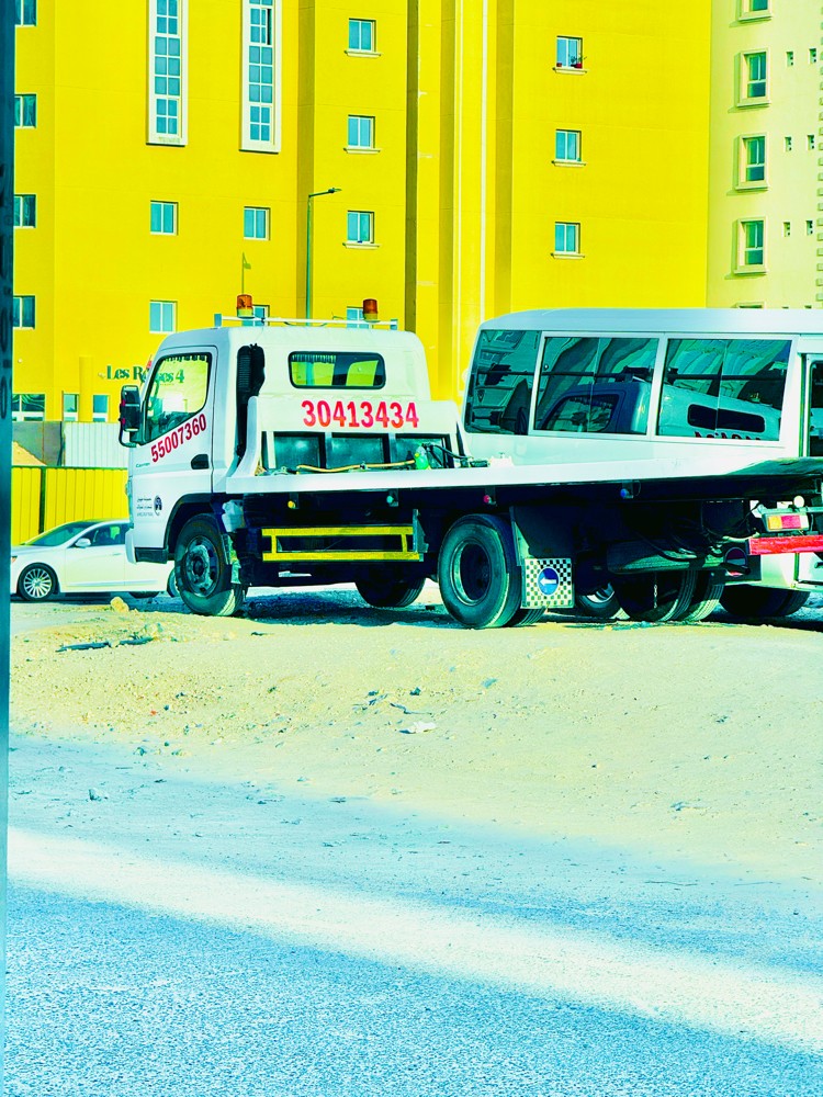breakdown towing truck recovery - 1